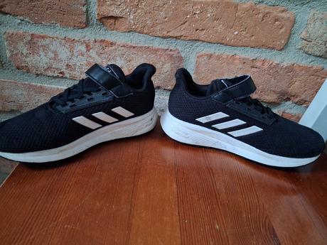 Ľahké tenisky, adidas,31