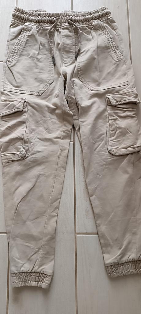 Nohavice, reserved,140