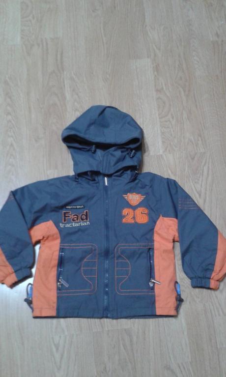 Prechodná bundička, 110