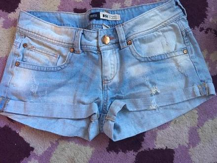 Super kratasy bershka 32/34, bershka,s