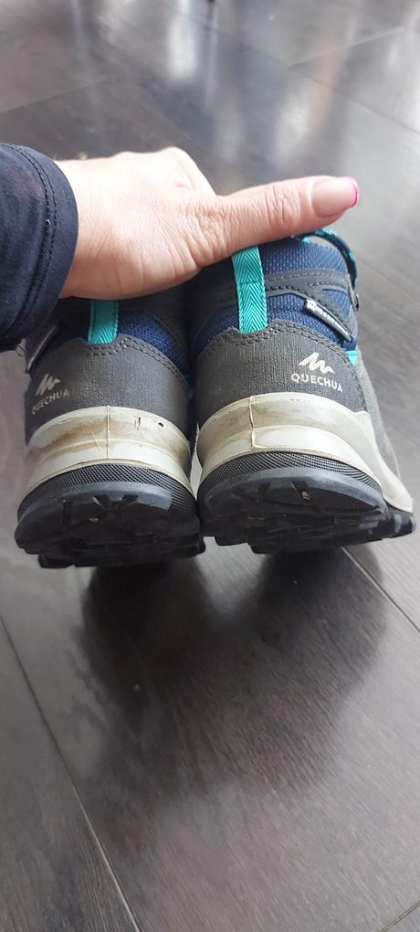 Turisticke topánky, quechua,28