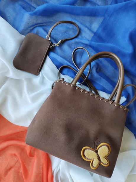 Hnedá kabelka - motýľ, 