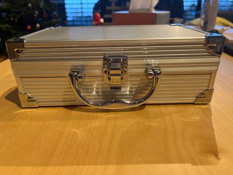 Kufrik s malovatkami, 