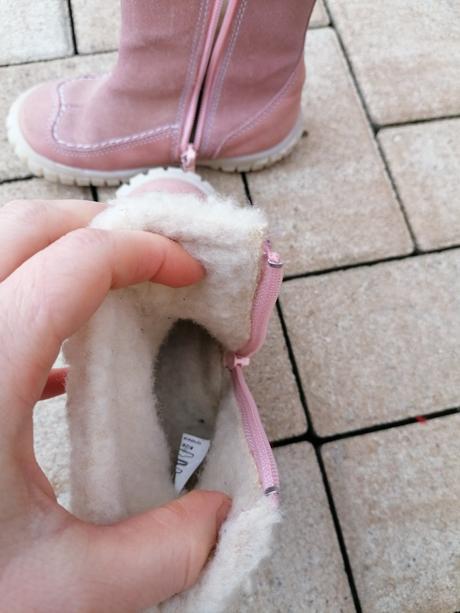 Krasne zimne cizmy, 26