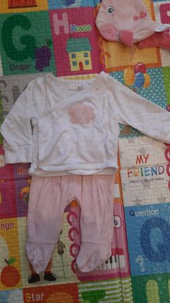 Mikinka a polodupačky, ergee,68