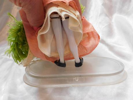 Retro bábika v kroji, 