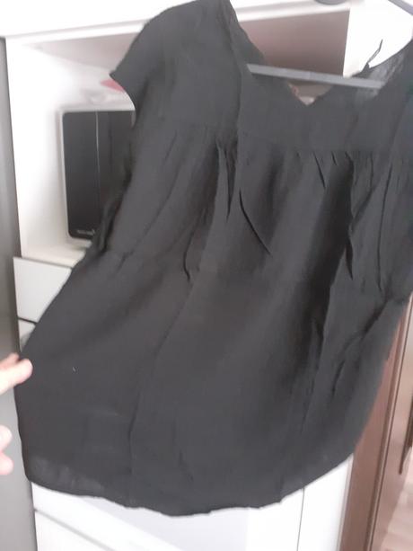 Čierny top, stradivarius,s