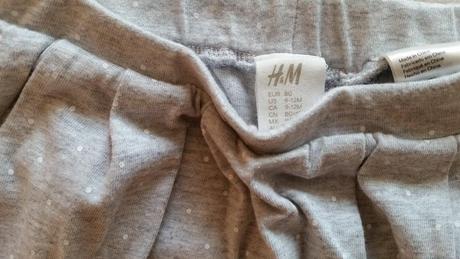 Sivé nohavice s bielymi bodkami, h&m,80