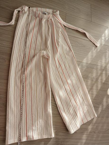 Nohavice 152, reserved,152