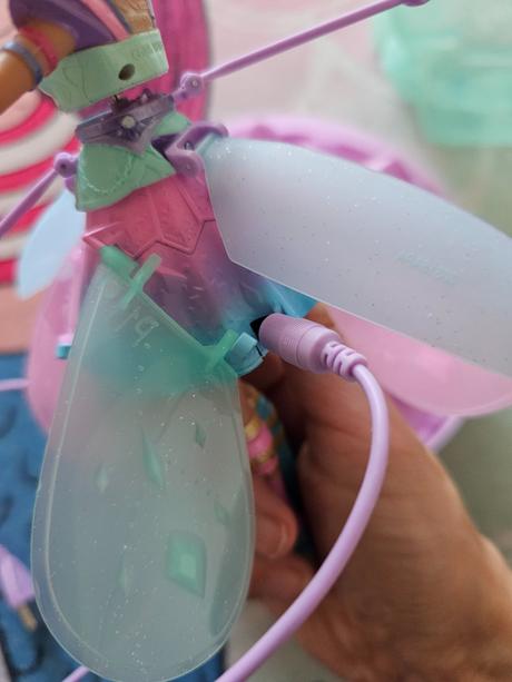 Spin master hatchimals lietajúca víla v pastelovýc,