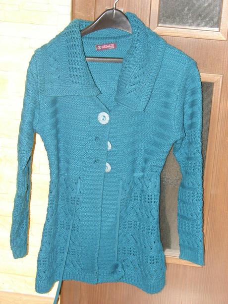 Dievčenský sveter, 164