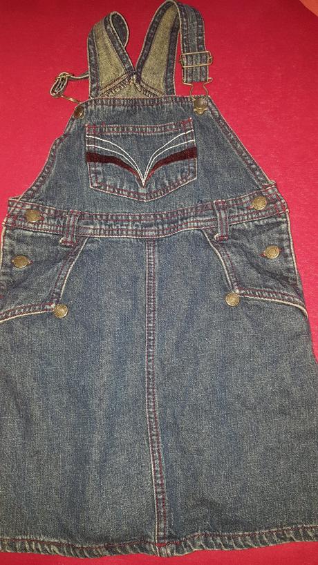 Riflové šaty na traky, 92