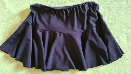 Točivá suknička so všitými nohavičkami, s