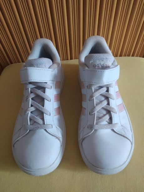 Adidas tenisky, adams,32