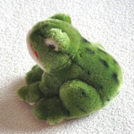 Plyšová žaba,