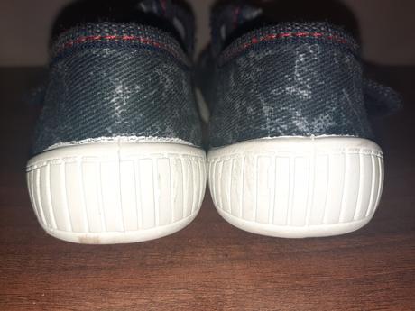 Plátenky-prezuvky, 29