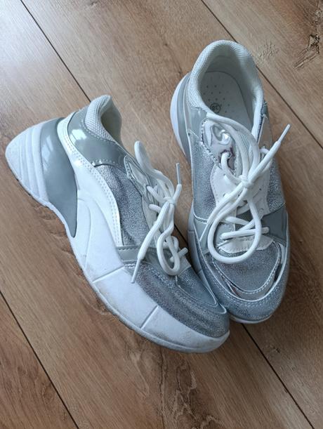 Tenisky,top stav, 38