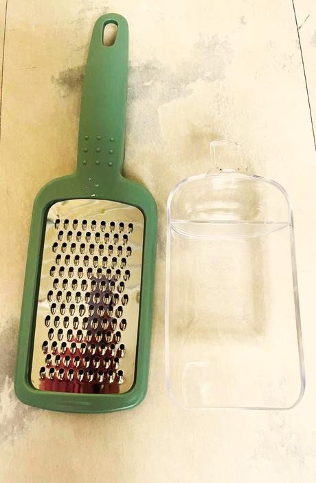 Antikorové strúhadlo na cesnak so zásobníkom, 