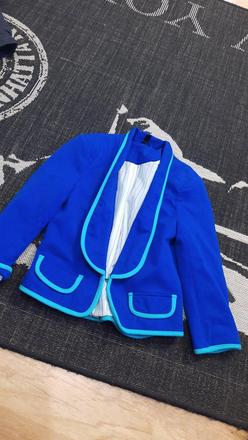 Dievčenské sako, 158