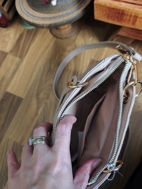 Malá štýlová kabelka,