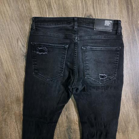 Pánske rifle, bershka,s