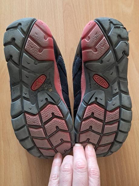 Predám tenisky keen chandler cnx č. 35, keen,35