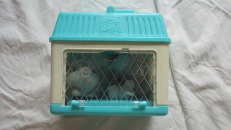 Figurka little  pets, 