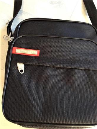 Športová taška crossbody,