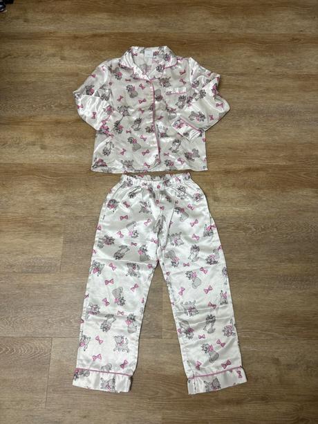 Balík lindex pyžamiek, 104–116