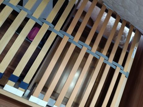 Posteľ, šírka (cm): 95,dĺžka (cm): 200