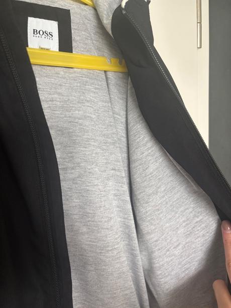 Hugo boss vetrovka, hugo boss,140