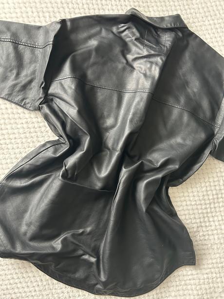 Koženková košeľa, house,m