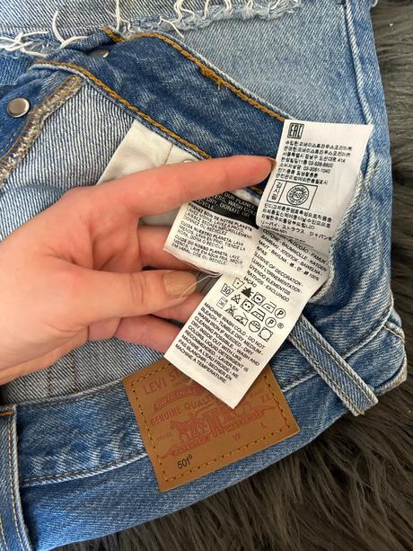 Levis šortky, levis,36