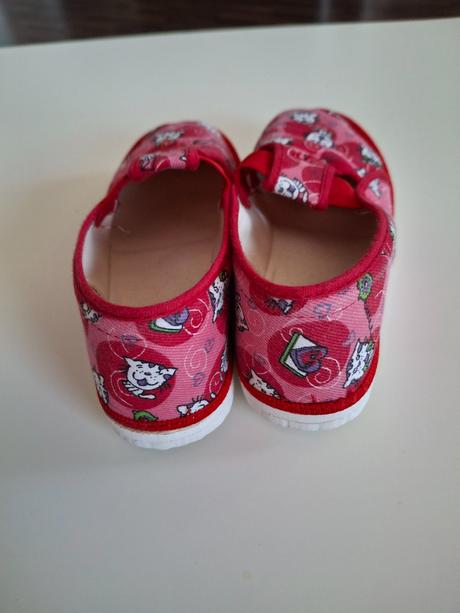 Papucky do skolky, deichmann,28
