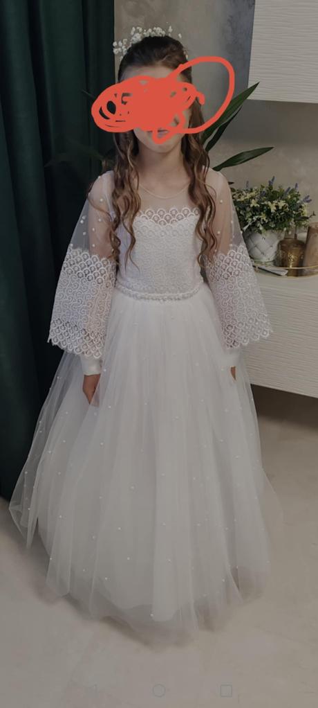 Krásne šaty pre malú slečnu veľkosť 140, 140