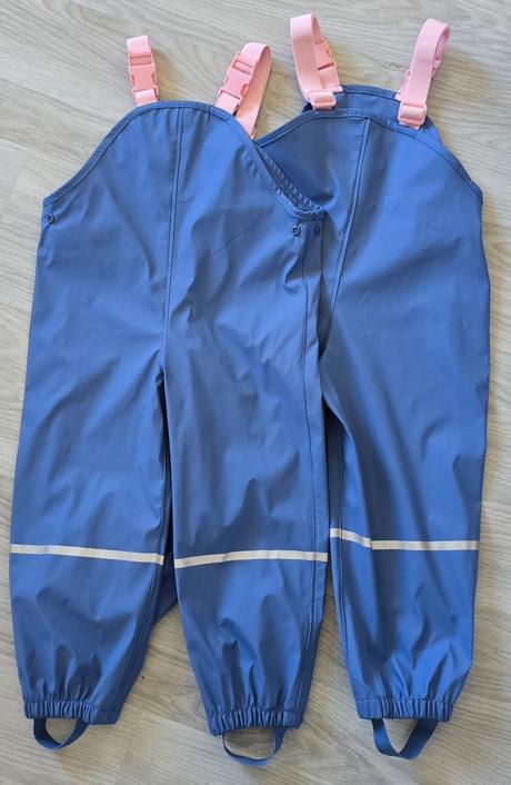 Nohavice do dažda, 98