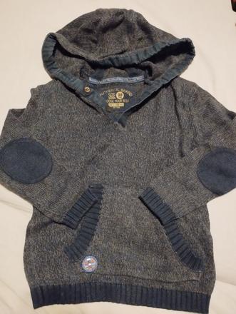 Svetrik, reserved,98