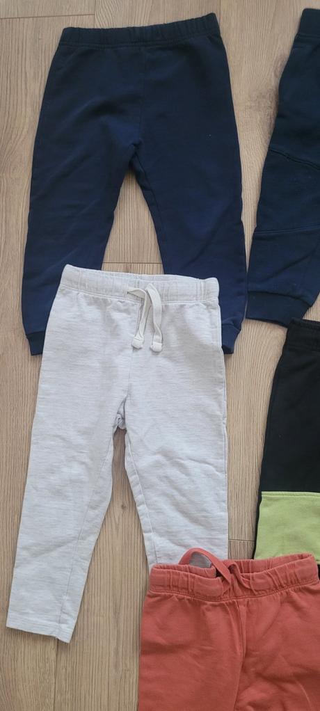 Tepláky 5ks, lupilu,86