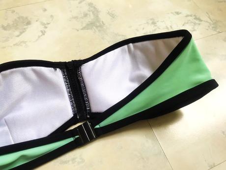 Zaujímavé plavky, m