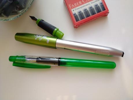 Bombičkové perá aj s náplňami, 