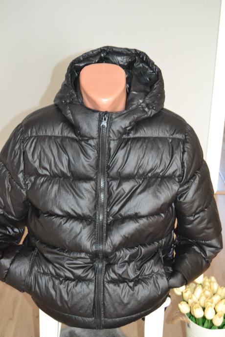 Prešívaná páperová bunda s kapucňou, veľkosť m, m