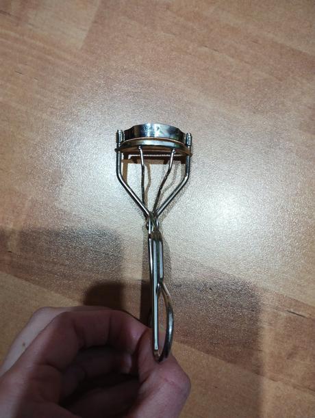 Kliešte na mihalnice, 