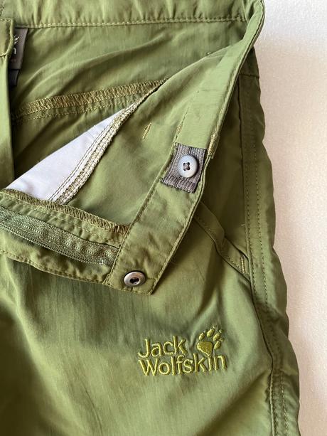 Krátke nohavice, jack wolfskin,152