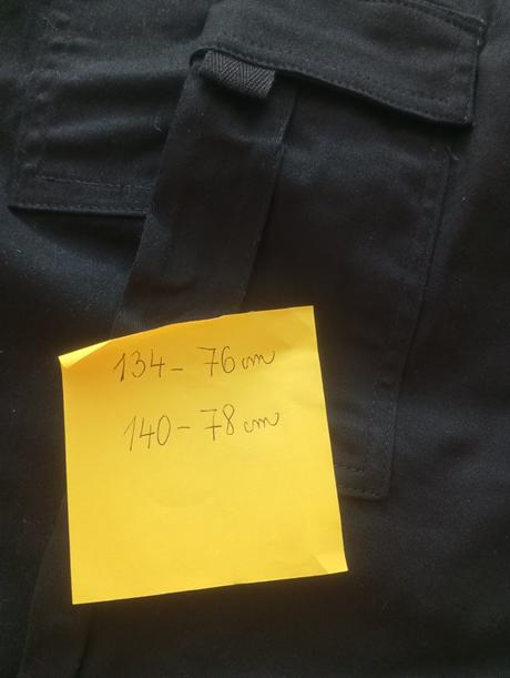 Kapsacove nohavice, gate,134