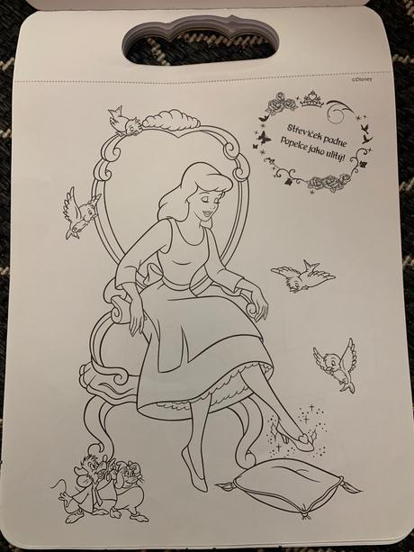 Sada peračníkov a omaľovaniek,