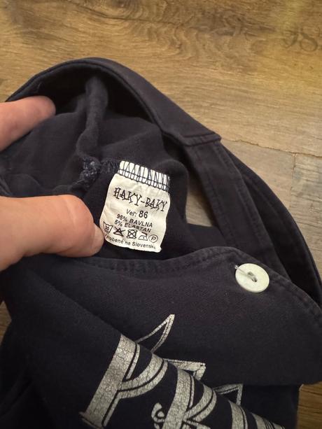 Tepláky na traky haky baky, 86