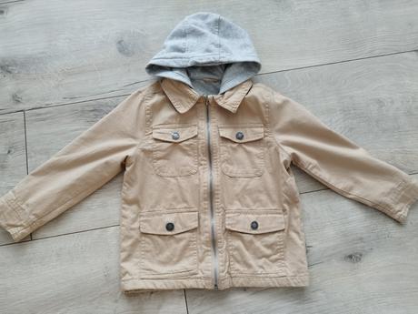 Jarný kabátik, 122