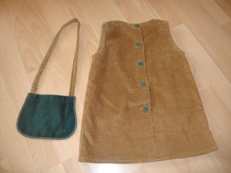 Menčestrové šatky+kabelka, 86