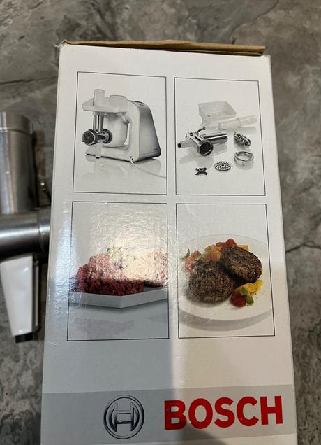 Mlynček bosch mum 5 na kuchynský robot, 