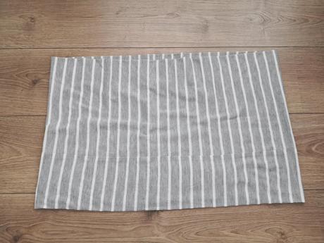 Šál - tunel, reserved